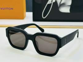 Picture of Louis Vuitton Sunglasses _SKUfw76015293fw